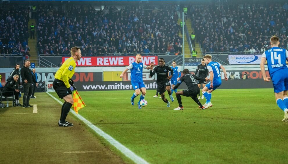 teilnehmer: hansa rostock gegen sc paderborn tabelle